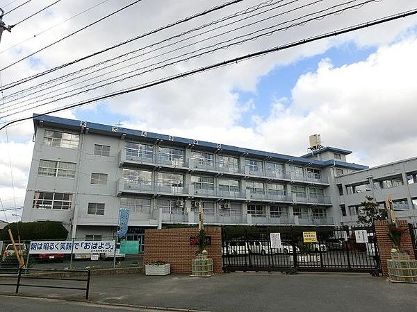 【周辺】永犬丸中学校(1280m)