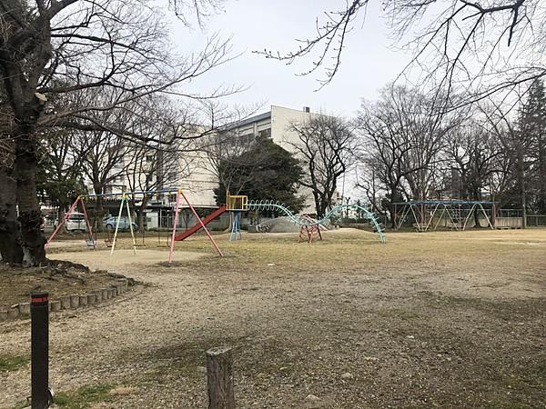 【周辺】春見公園 徒歩 約5分（約350m）