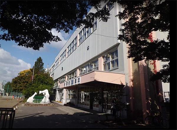 【周辺】札幌市立山鼻小学校（728m）