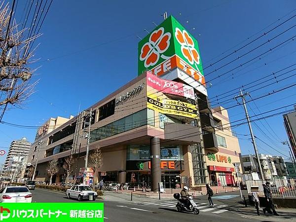 【周辺】ライフ吉川駅前店 徒歩5分。 340m