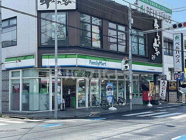 【周辺】イーネットATM ファミリーマートあすまや与野本町駅前 共同出張所 徒歩7分。 500m