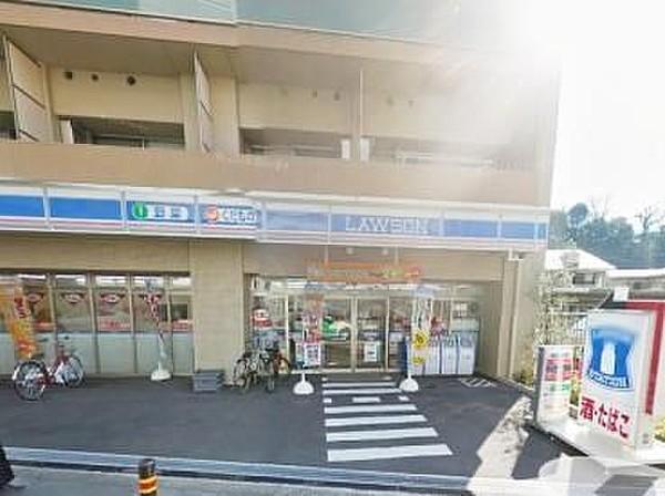 【周辺】ローソン　松戸市役所前店 530m