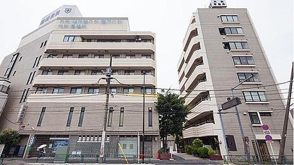 【周辺】医療法人社団青藍会鈴木リハビリテーション病院まで880m 。2005年11月に鈴木病院の後方病院として開院。患者様を中心とした医療サービスが提供できるよう努めている病院。