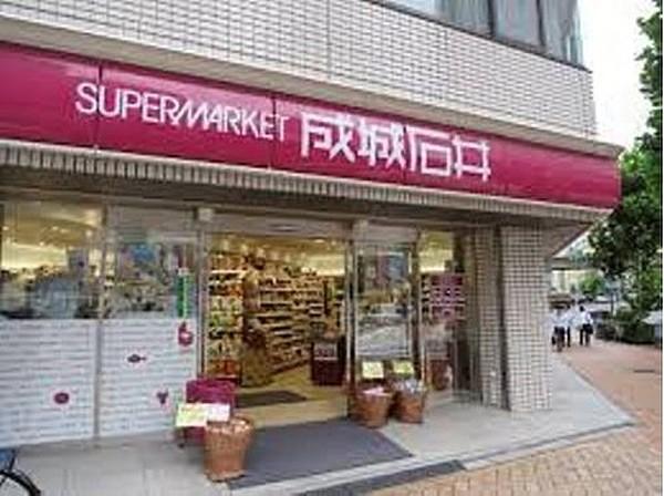 【周辺】成城石井日本橋一丁目店まで435m。新鮮食材中心のスーパーマーケット。品揃えも豊富で買い物に助かります