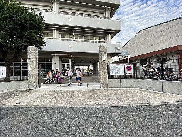 【周辺】横浜市立生麦小学校　約400m