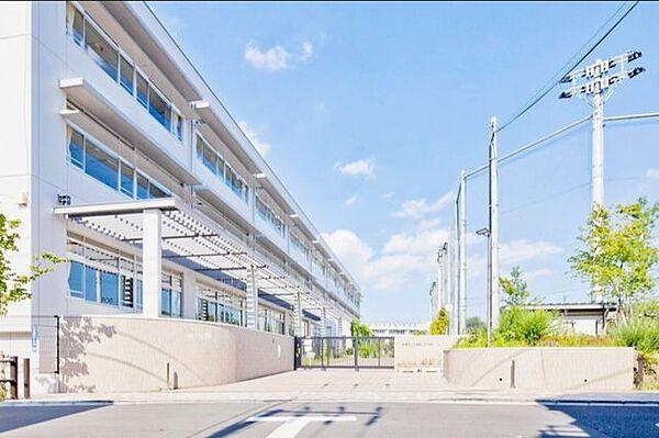 【周辺】板橋区立赤塚第二中学校 徒歩6分。 420m