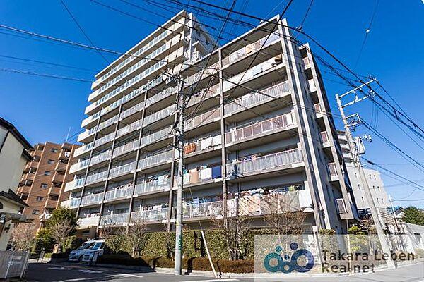 【外観】総戸数57戸のマンション。埼玉高速鉄道線「川口元郷」駅から徒歩10分の立地です。徒歩圏内に教育施設、買い物施設が揃っており、住環境は良好です♪