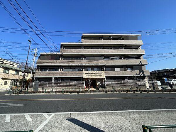 【外観】清瀬駅徒歩12分、買物施設充実の便利な住環境のマンションです。