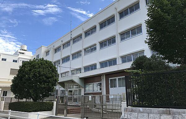 【周辺】横浜市立川上小学校：徒歩9分（661ｍ）
