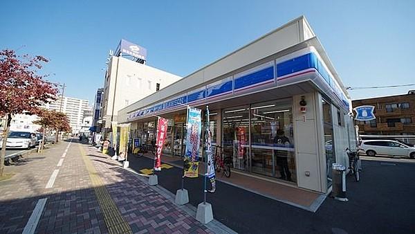 【周辺】ローソン鶴瀬駅西口店 708m