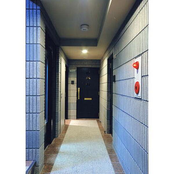 【エントランス】1階エレベーターホール