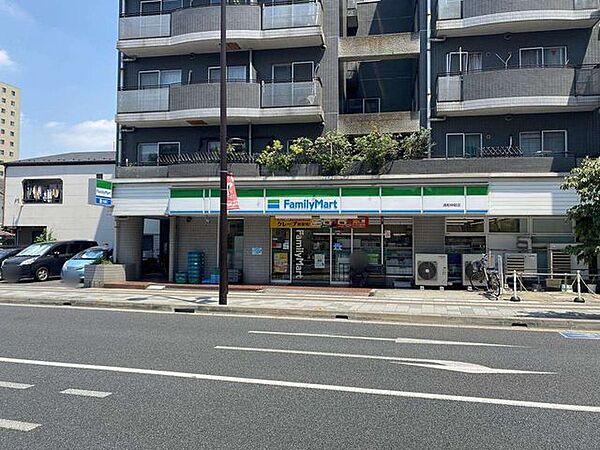 【周辺】ファミリーマート 浦和仲町店 徒歩4分。 310m