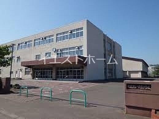 【周辺】札幌市立八軒東中学校