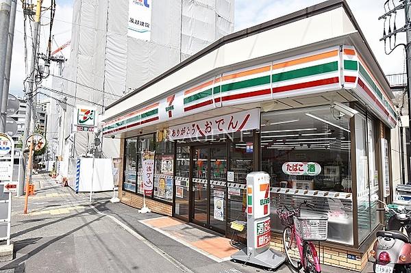 【周辺】セブンイレブン＿横浜中央2丁目店（487m）