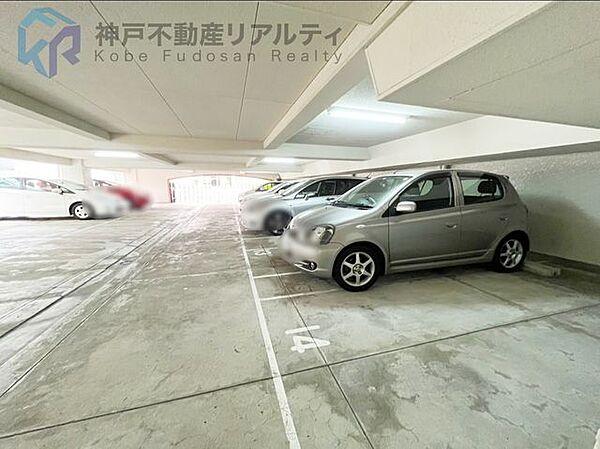 【駐車場】◆駐車場空き状況は都度ご確認ください♪