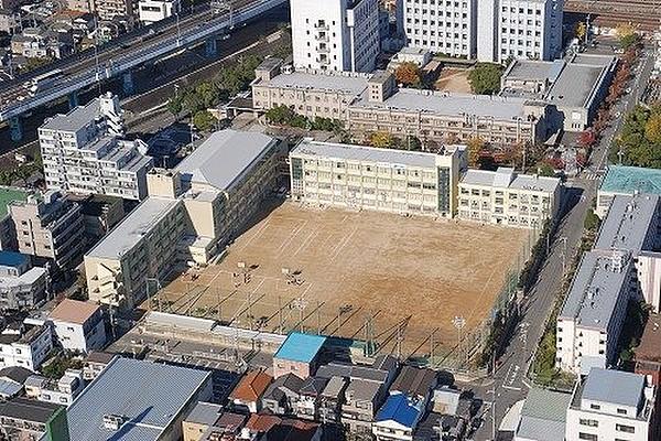 【周辺】中学校神戸市立鷹取中学校。まで3239ｍ