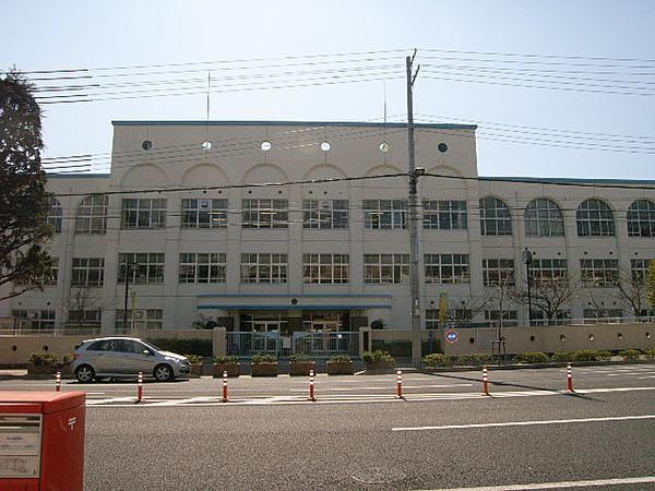 【周辺】神戸市立本山第二小学校