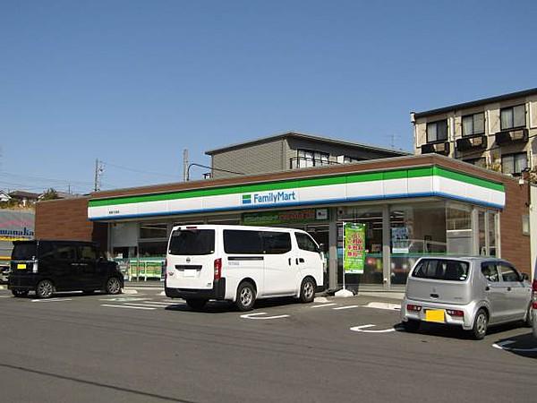 【周辺】ファミリーマート桔梗が丘西店 1026m