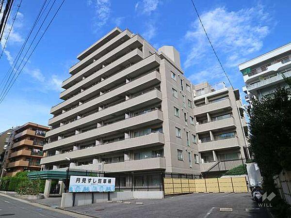 【外観】「パークコート覚王山」は、東山線「覚王山」駅徒歩2分の好立地にあるマンション。