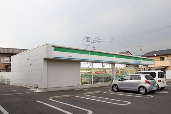 【周辺】ファミリーマート高松町店