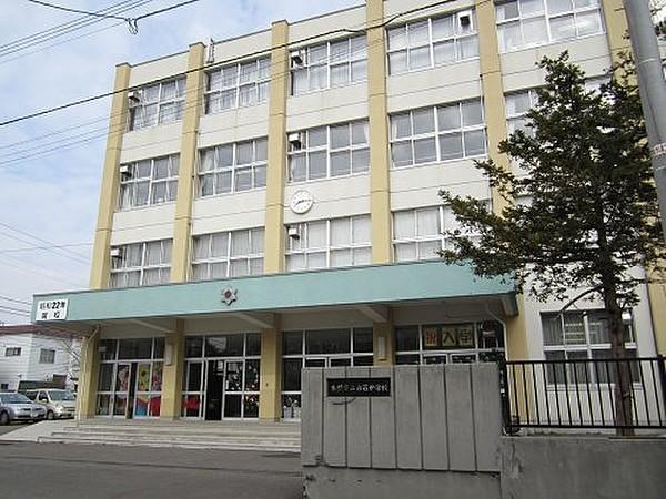 【周辺】【小学校】札幌市立白石小学校まで560ｍ