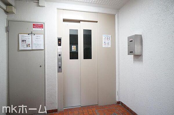 【エントランス】共用部 エレベーターホール