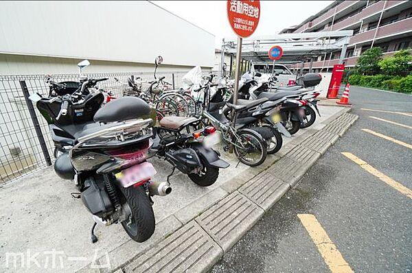 【駐車場】共用部　バイク置き場