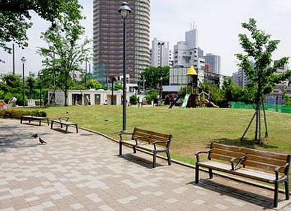 【周辺】新宿区立富久さくら公園（764m）