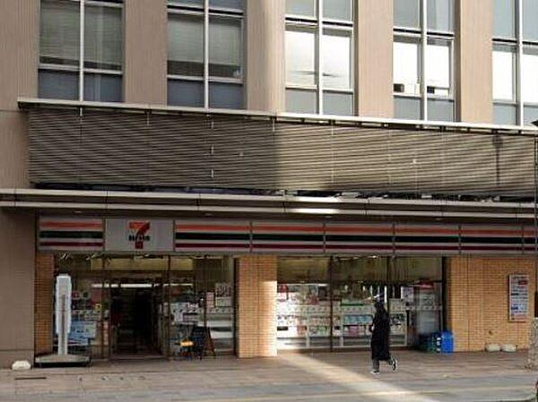 【周辺】セブンイレブン 神戸桜口町4丁目店（182m）