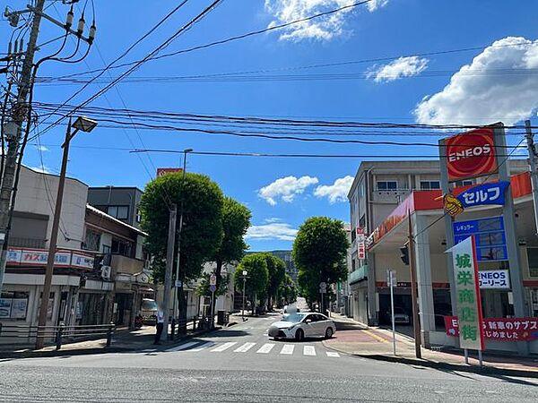 【周辺】城栄町商店街 徒歩8分。 620m