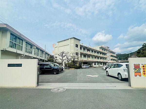 【周辺】北九州市立寿山小学校（478m）