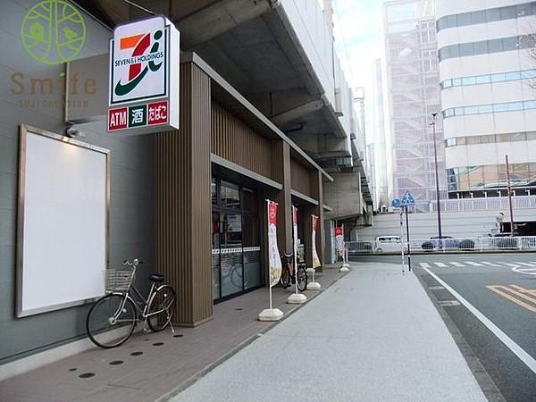 【周辺】セブンイレブン浜松駅東店 徒歩3分。 210m