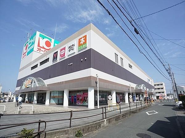 【周辺】オークワラフレ初生店 805m