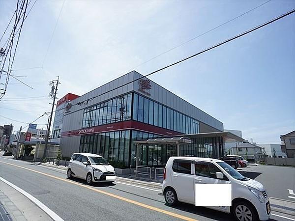 【周辺】静岡銀行浜北支店 徒歩3分。 210m