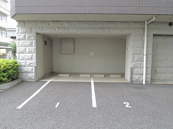 【駐車場】マンションの駐車スペース