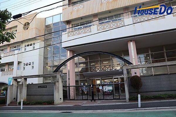 【周辺】神戸市立中央小学校 2000m