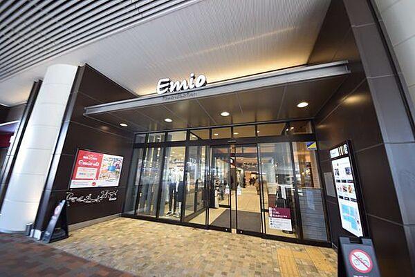 【周辺】Emio石神井公園 徒歩10分。ショッピングセンター 730m