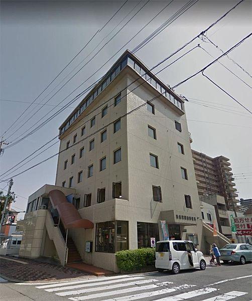 【周辺】新飯塚駅前郵便局（260m）