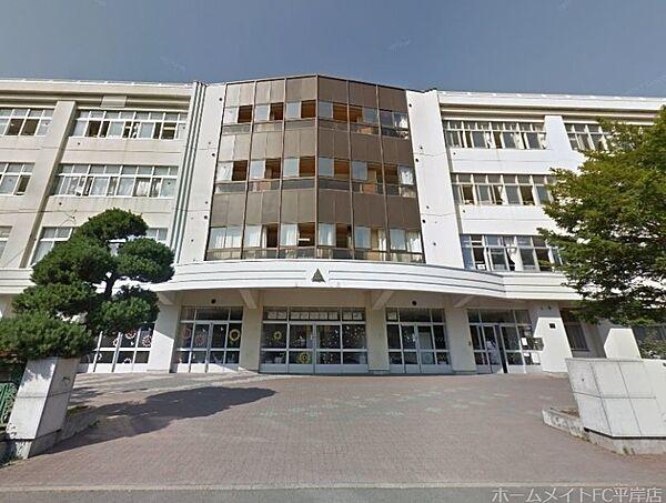 【周辺】札幌市立中の島中学校 685m