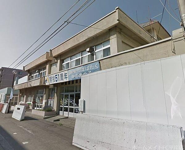 【周辺】札幌市立中の島小学校 940m