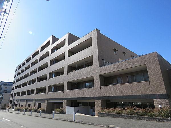 【外観】JR横須賀線「東戸塚」駅徒歩7分　閑静な住宅地