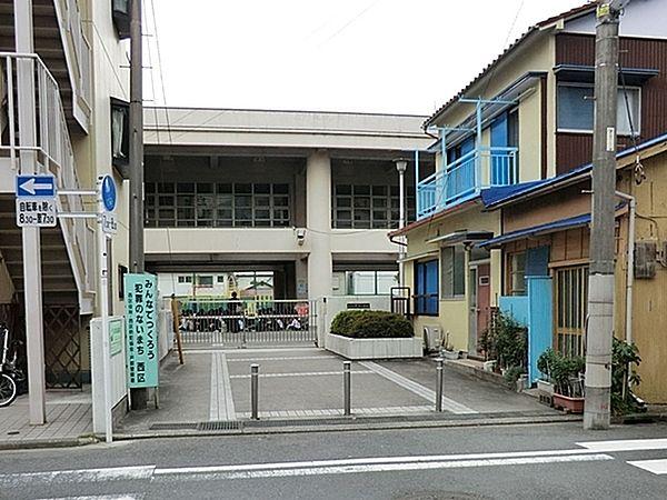 【周辺】横浜市立平沼小学校まで589m