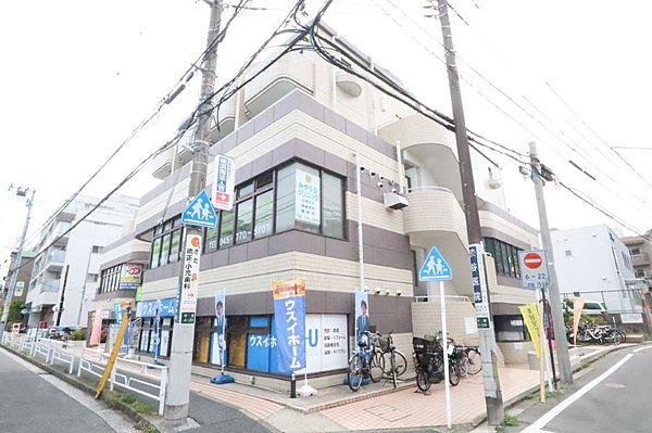 【外観】京浜急行本線「杉田」駅徒歩1分の商業施設・住居一体型のマンションです。