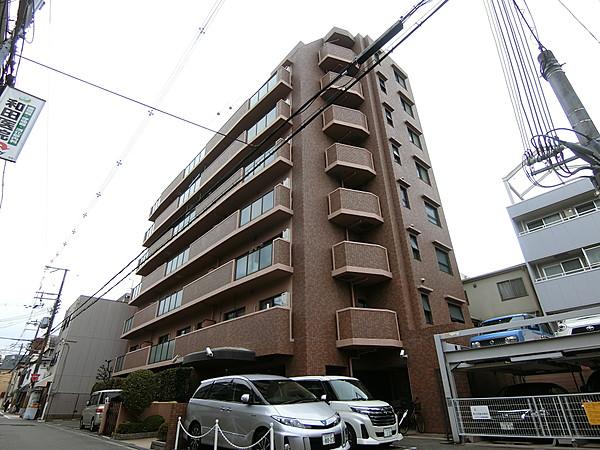 【外観】阪和線 鶴ヶ丘駅徒歩1分の立地にあるマンションです。