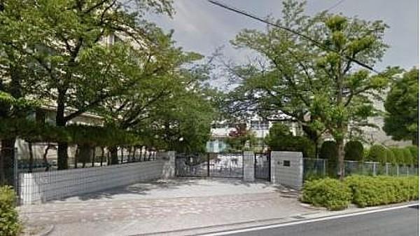 【周辺】名古屋市立西山小学校まで653m　徒歩9分