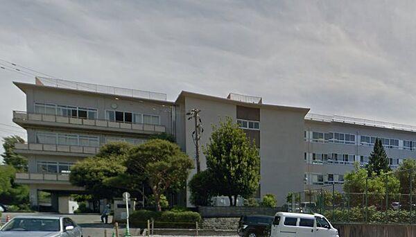 【周辺】金沢市立泉中学校（1360m）