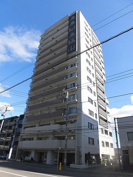 【外観】2014年6月完成のマンション