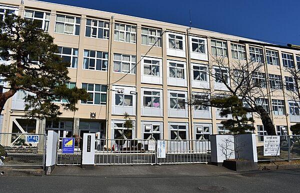 【周辺】浜松市立高台中学校（1100m）