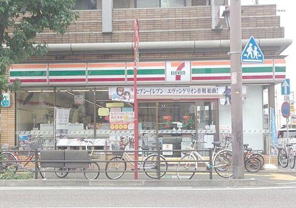 【周辺】セブンイレブン福岡六本松店 591m