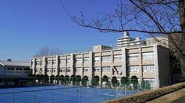 【周辺】国立名古屋大学教育学部附属中学校 徒歩6分。 500m